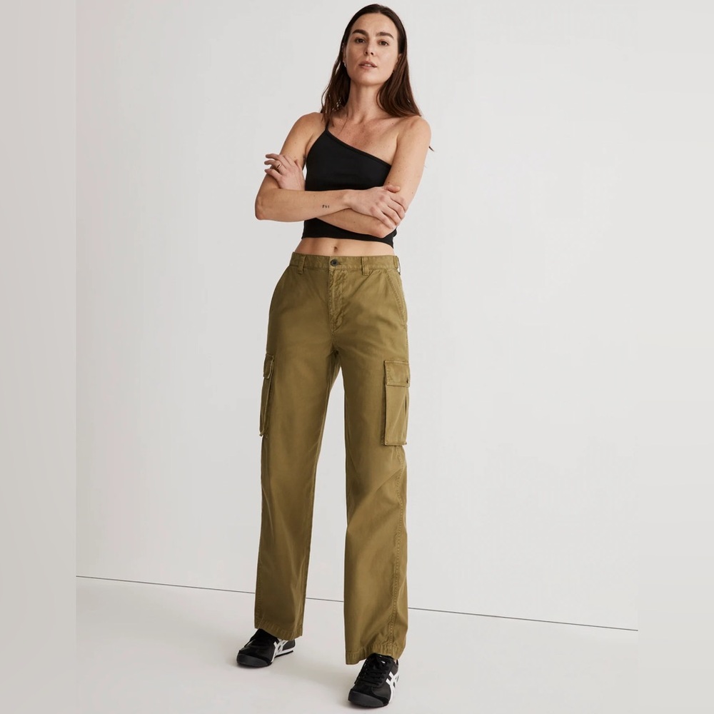 NWT Madewell Garment-Dyed Low-Slung Straight Cargo Pants in Classic Olive - Picture 1 of 14
